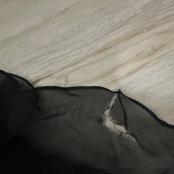 Fame and Partners Odessa Gown - Picture 6 of 6